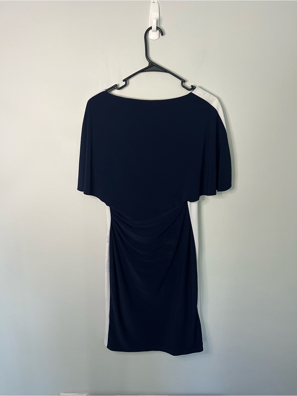 Lauren Ralph Lauren Essentials navy & white form fitted dress sz 6 $134MSRP - Picture 5 of 10